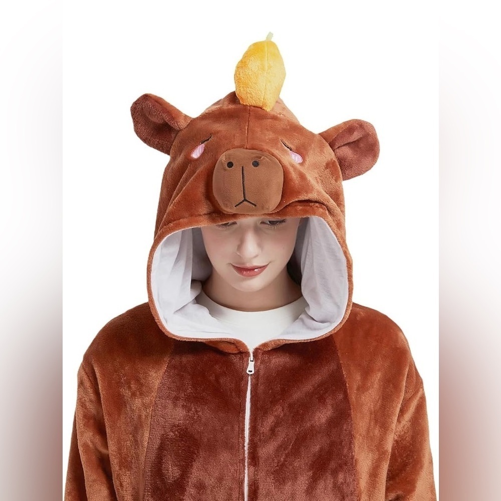 Capybara Fleece Onesie | Medium | Hooded Animal Pajamas | Cosplay Costume | New - Picture 3 of 9